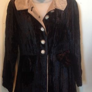 Nataya Velvet Black/Beige Coat New W Tags